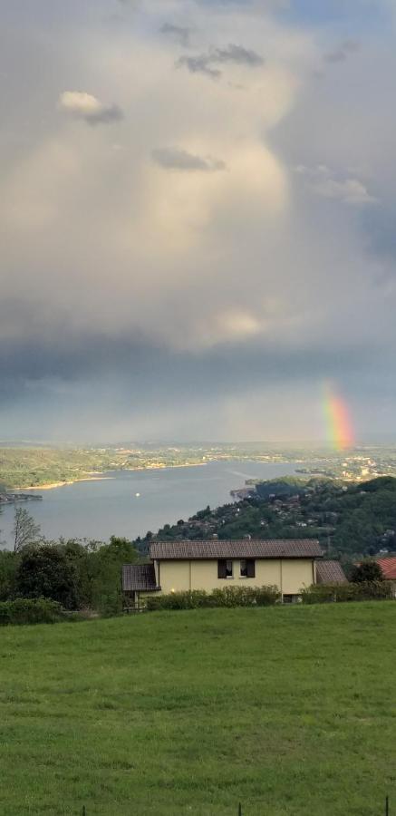 Gardenpark Soleil Villa Nebbiuno Exteriör bild